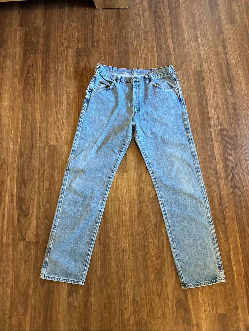 Wrangler Jeans Men’s Size 36x34 Straight